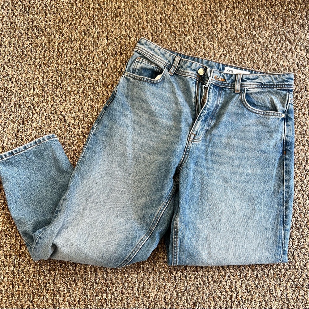 Zara High Waisted Straight Jean